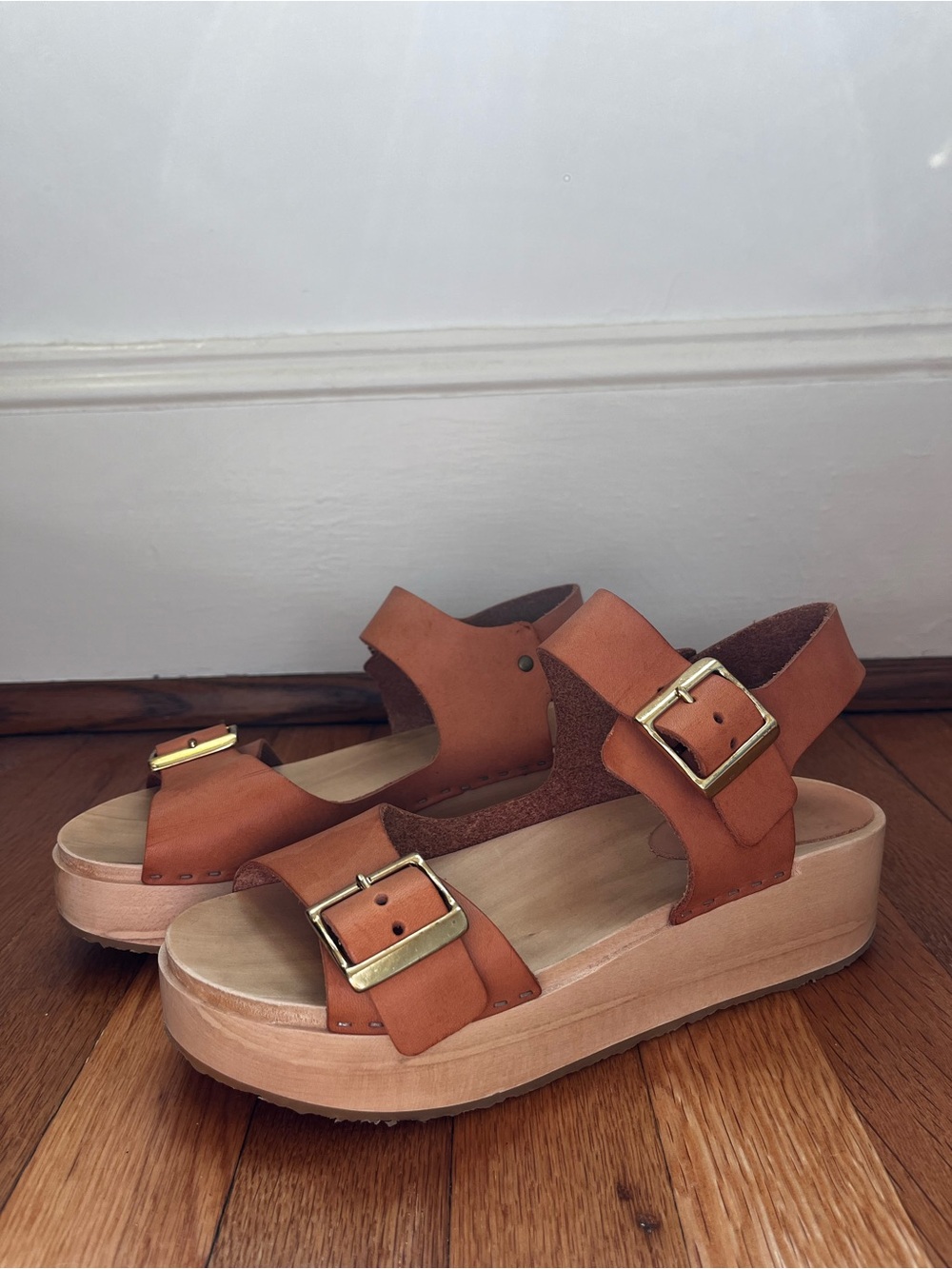 Bryr Stella Platform Sandals 39